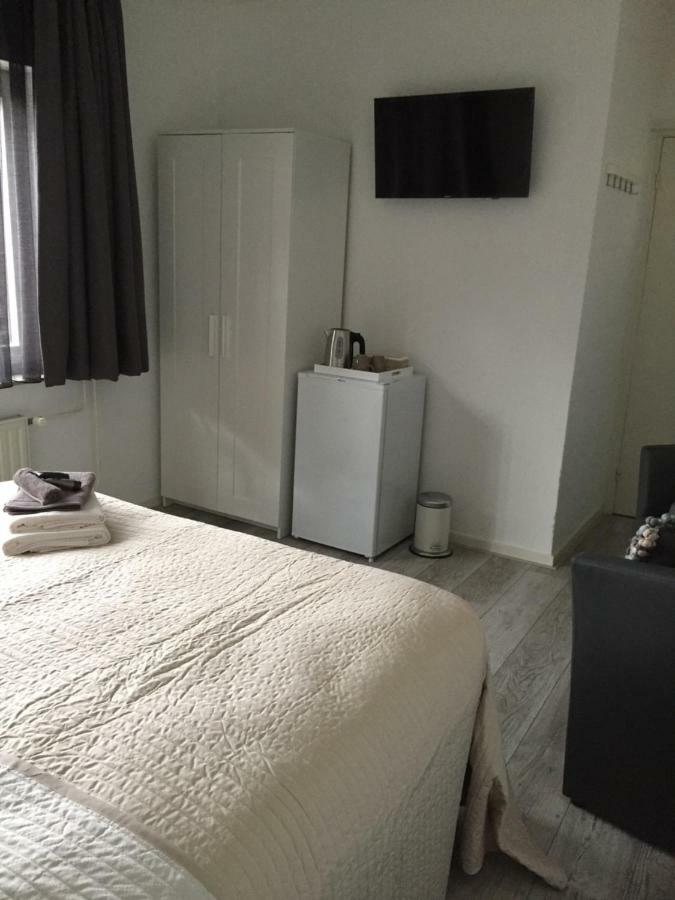 Bed&Breakfast Loft24 Heerlen Exterior foto