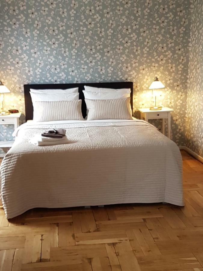Bed&Breakfast Loft24 Heerlen Exterior foto